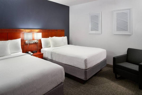 Courtyard by Marriott Raleigh Midtown image 5